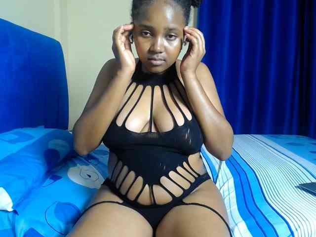 Model: CumCloserr