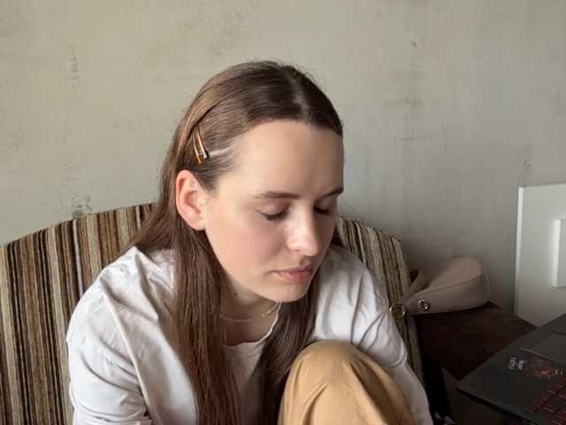 OliviaMir live cam on BongaCams