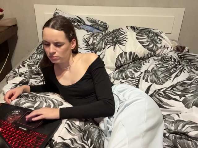 OliviaMir live cam on BongaCams