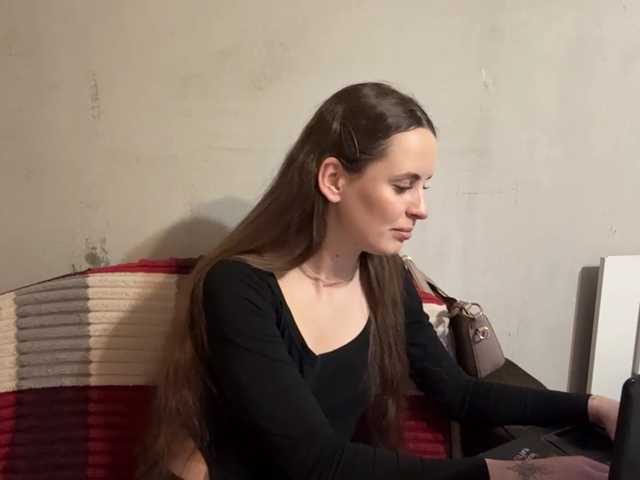 OliviaMir