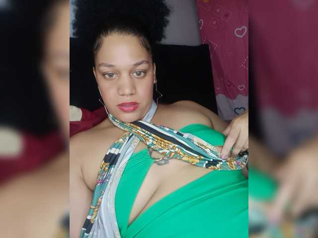 Misteriolatinaco live cam on BongaCams