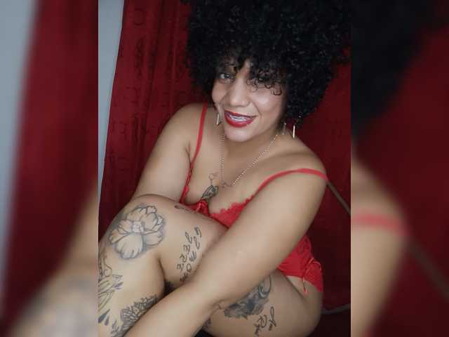 Misteriolatinaco, en vivo ahora en BongaCams