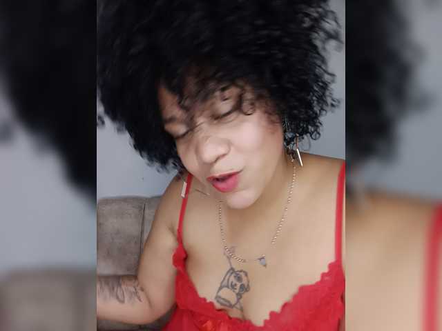 Sweet_DulceAngel live cam preview