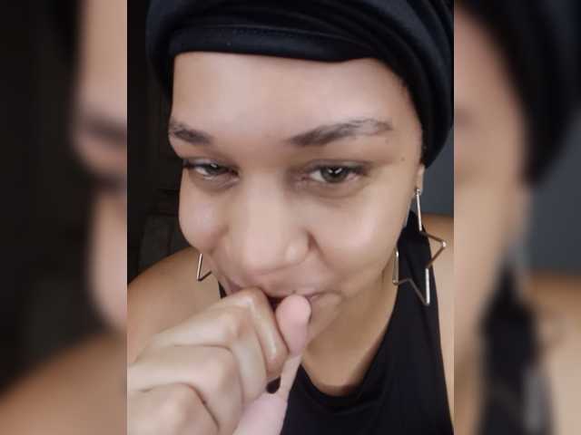 Misteriolatinaco, en vivo ahora en BongaCams