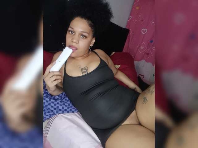 Misteriolatinaco live cam on BongaCams
