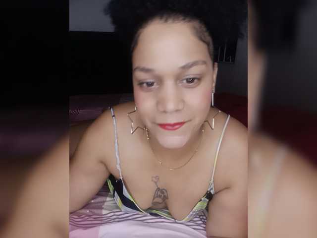 Misteriolatinaco live cam on BongaCams