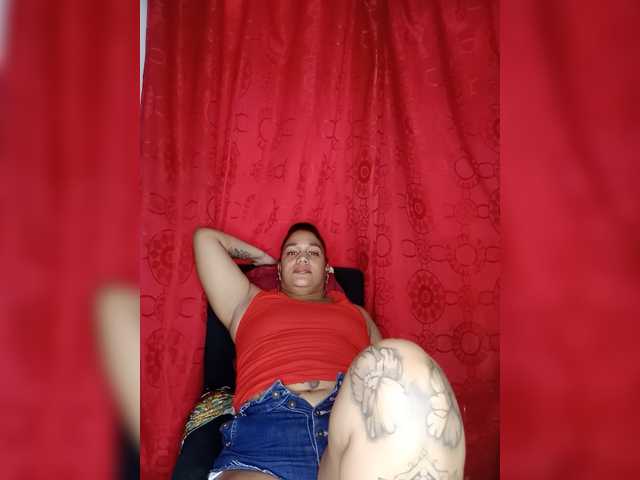 Misteriolatinaco live cam on BongaCams