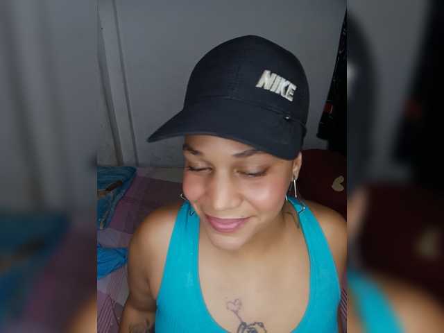 Misteriolatinaco live cam on BongaCams