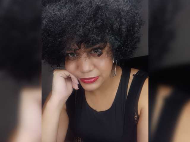 Sweet_DulceAngel live cam preview