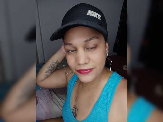 Misteriolatinaco, en directo ahora en BongaCams