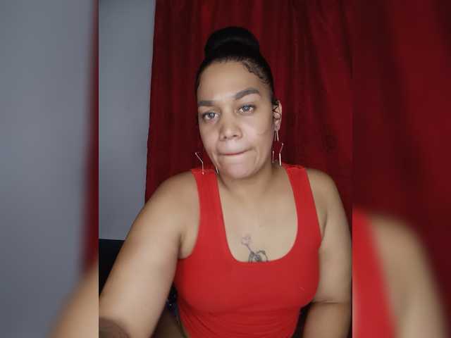Misteriolatinaco, live now on BongaCams