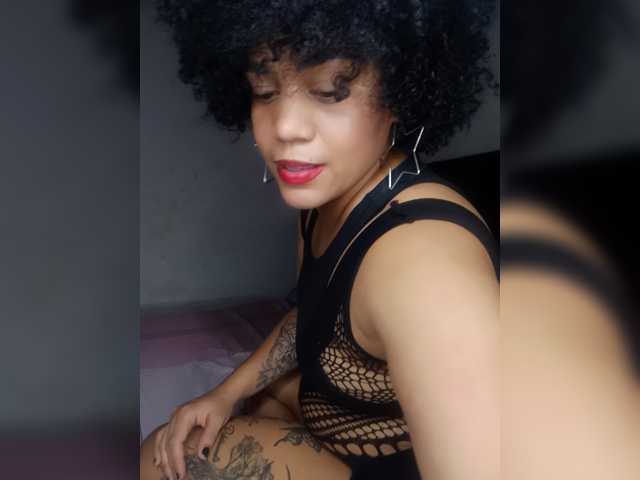 Misteriolatinaco, en vivo ahora en BongaCams