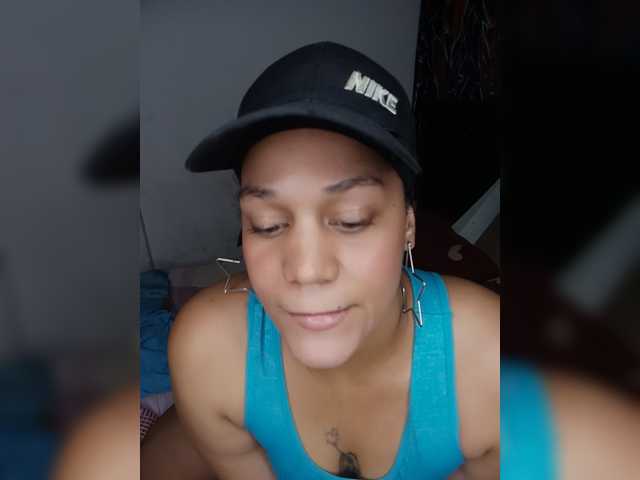 Misteriolatinaco, en directo ahora en BongaCams