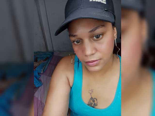 Misteriolatinaco, en directo ahora en BongaCams