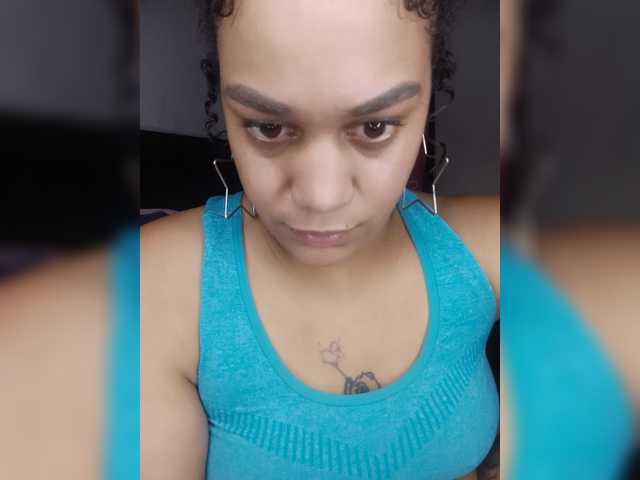 Misteriolatinaco live cam on BongaCams