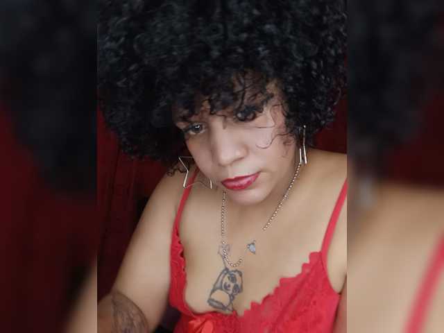 Misteriolatinaco, en vivo ahora en BongaCams