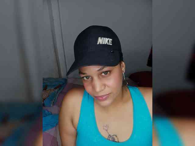 Model: Sweet_DulceAngel
