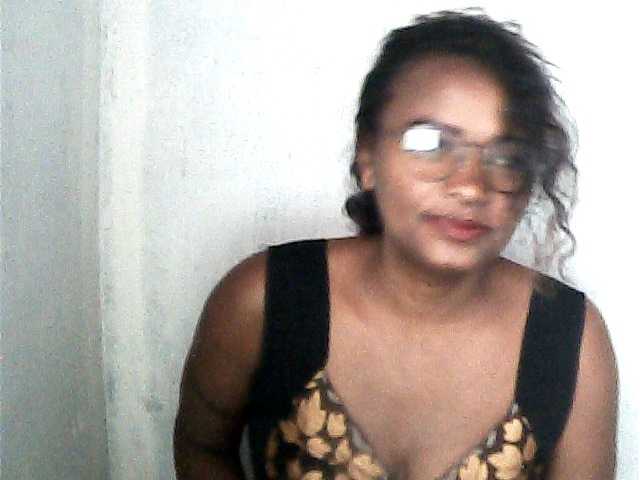 Sexygirl11 live cam on BongaCams