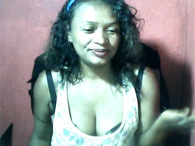Sexygirl11 live cam on BongaCams