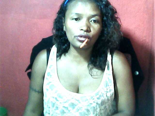 Sexygirl11 live cam on BongaCams
