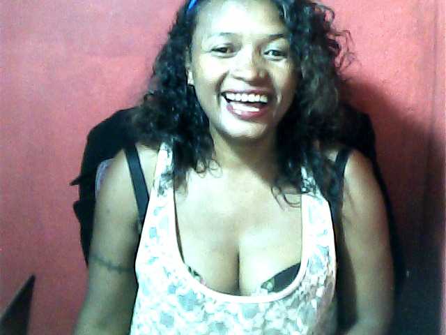 Sexygirl11 live cam on BongaCams