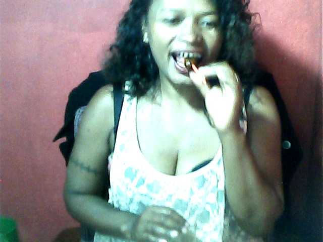 Sexygirl11 live cam on BongaCams