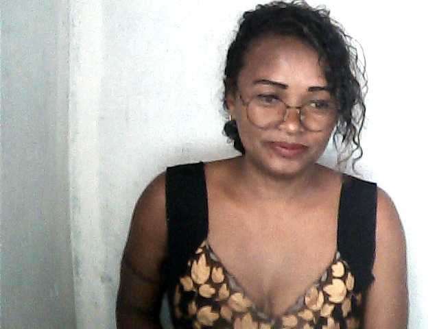 Sexygirl11 live cam on BongaCams
