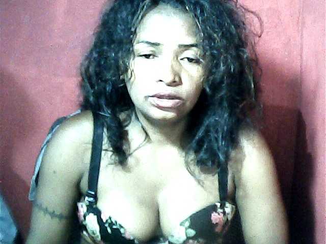 Sexygirl11 live cam on BongaCams