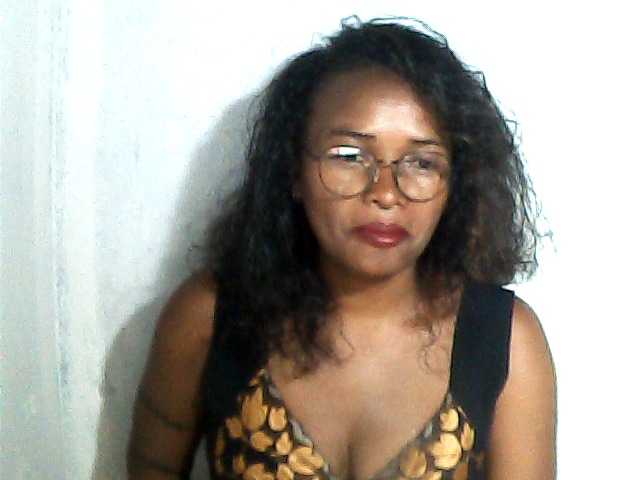 Sexygirl11 live cam on BongaCams