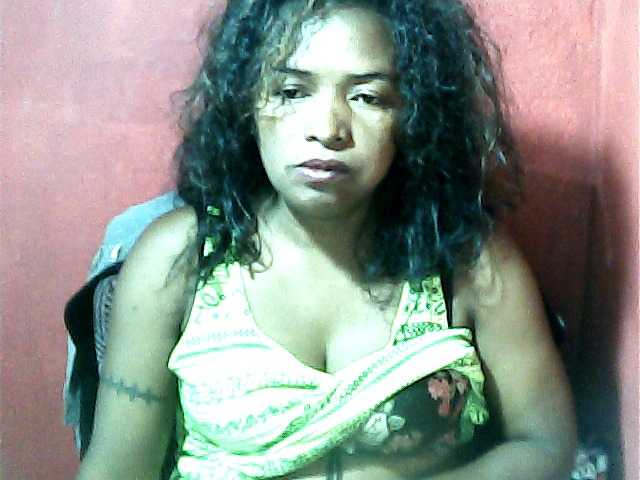 Sexygirl11 live cam on BongaCams