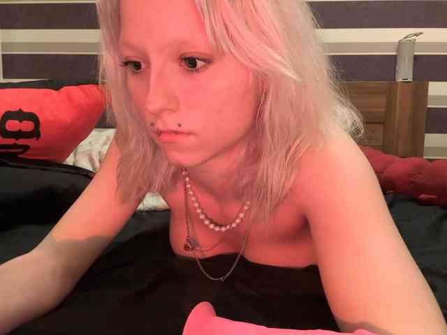 Model: PaleSuccubus