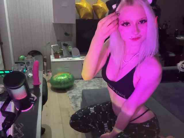 PaleSuccubus