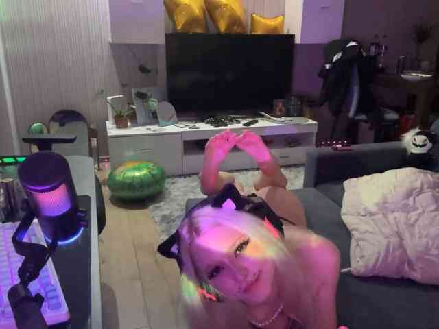 PaleSuccubus