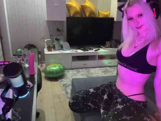 Model: PaleSuccubus
