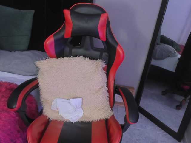 PaulinaLuxx, en directo ahora en BongaCams