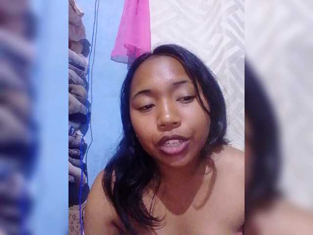 Catherina1504 live cam on BongaCams