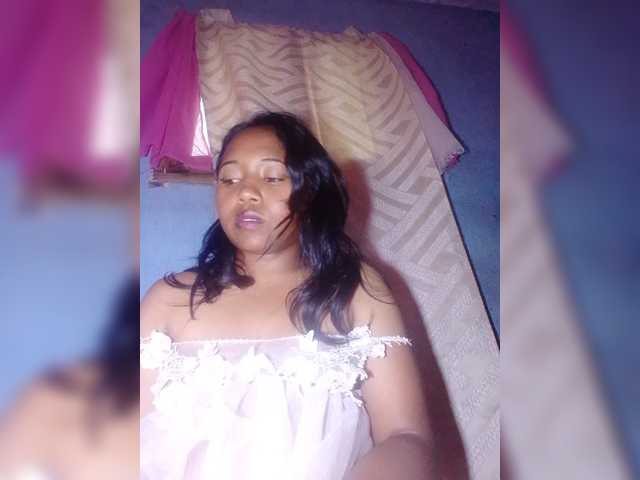 Catherina1504 live cam on BongaCams