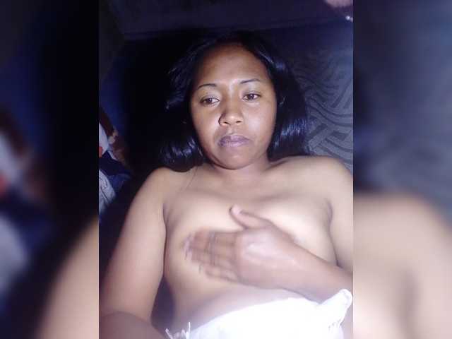 Catherina1504 live cam on BongaCams