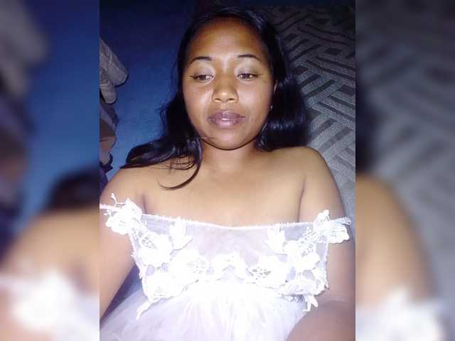 Catherina1504 live cam on BongaCams