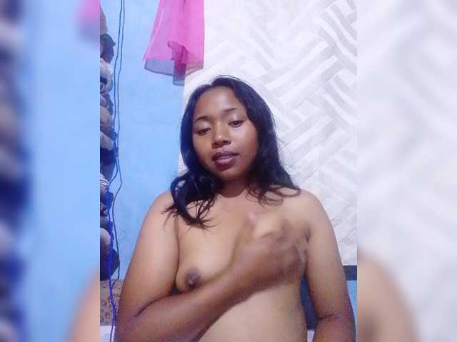 Catherina1504 live cam on BongaCams
