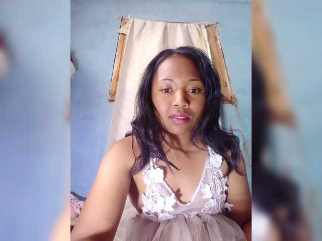 Catherina1504 live cam on BongaCams