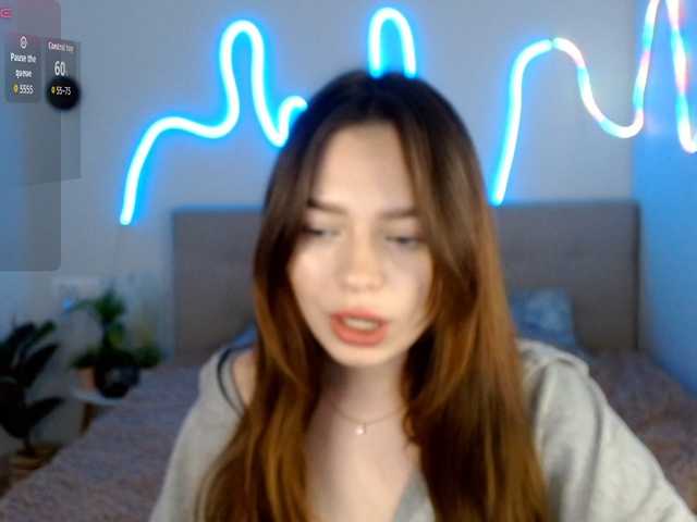 ViollaFoxy live cam on BongaCams
