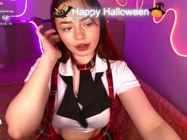 ViollaFoxy live cam on BongaCams