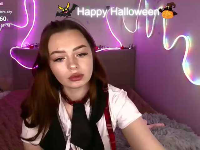 ViollaFoxy live cam on BongaCams