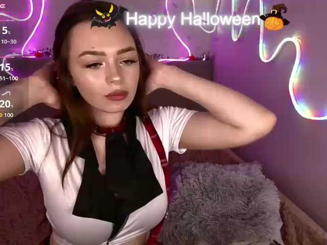 ViollaFoxy live cam on BongaCams