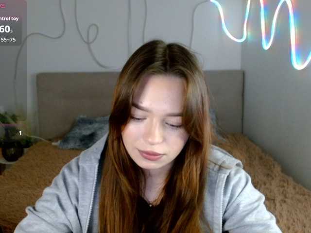 ViollaFoxy live cam on BongaCams