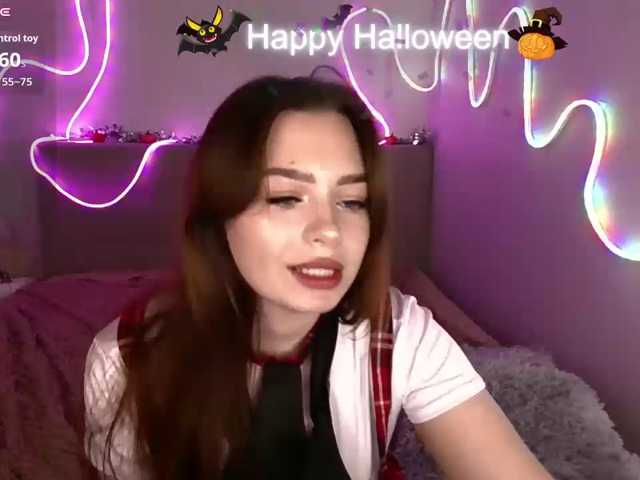 ViollaFoxy live cam on BongaCams