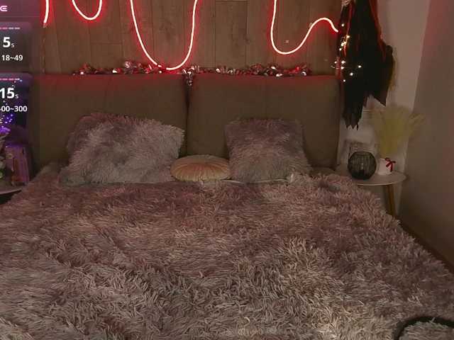 ViollaFoxy live cam on BongaCams