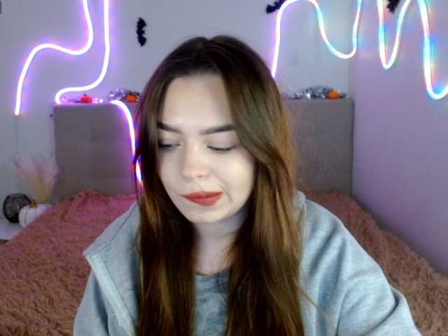 ViollaFoxy live cam on BongaCams
