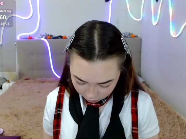 ViollaFoxy live cam on BongaCams